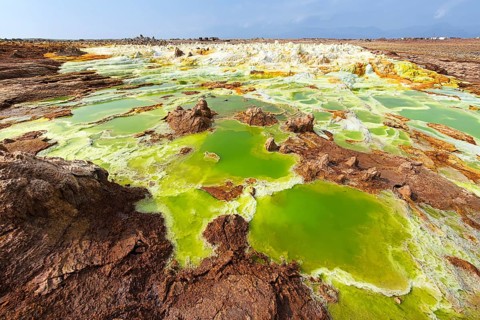 Geothermal area with sulphur deposits and acidic salt lakes