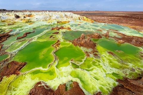 Geothermal area with sulphur deposits and acidic salt lakes
