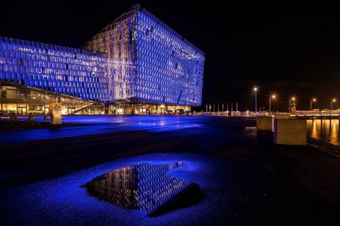 Illuminated Harpa