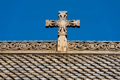 Wooden cross and wooden shingles