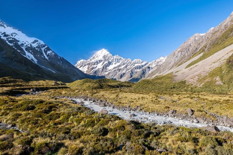 Hooker Valley with views of Mount Cook