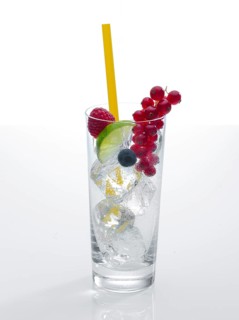 Glass prepared for cocktail