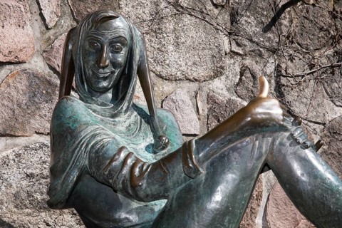 Bronze sculpture Till Eulenspiegel