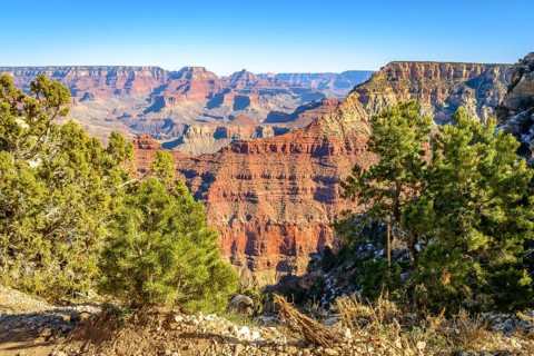 View from Rim Trail between Mather Point and Yavapai Point