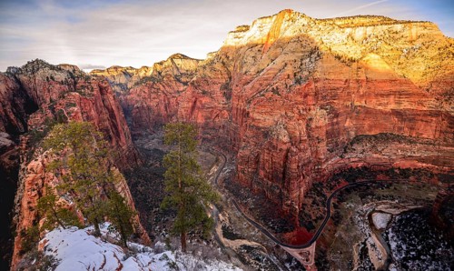 View from Angels Landing towards Zion Narrows on Big Bend