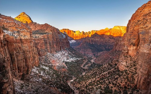 View from Canyon Overlook into Zion Canyon with snow