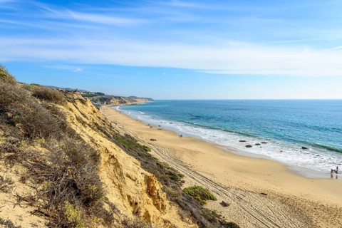 View of the sandy beach from Vista Point