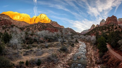 River Virgin River flows through Zion Canyon