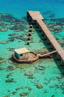Jetty at the lighthouse on the Sanganeb Atoll