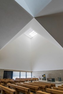 Interior with alrar