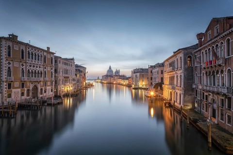 Sunrise at the Canal Grande from the Ponte dell' Accademia