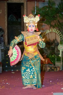 Legong dance performed by Bina Remaja troupe