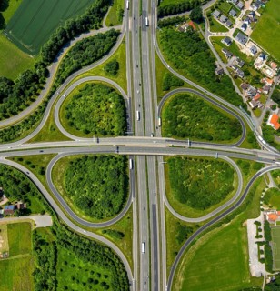 Motorway intersection A2 and main road B239 between Herford and Bad Salzuflen
