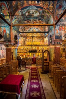 Vault with colourful frescoes