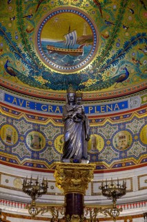 Silver statue of the Virgin Mary, Marseille
