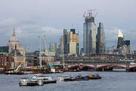 Panorama at the Thames with St.PaulÂ´s Cathedral and Blackfriars Bridge