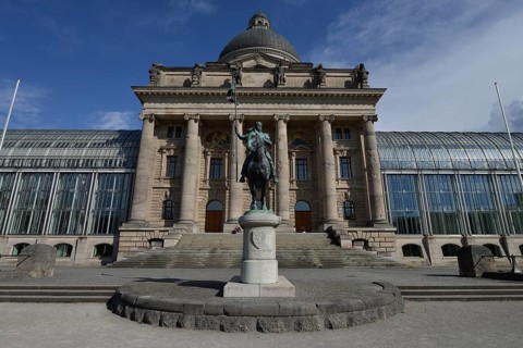 Bavarian State Chancellery with equestrian statue of Otto von Wittelsbach