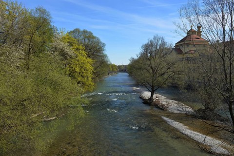 Isar near the Mullersche Volksbad