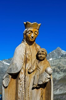 Madonna figure at the Chapel Kapelle Maria zum Schnee