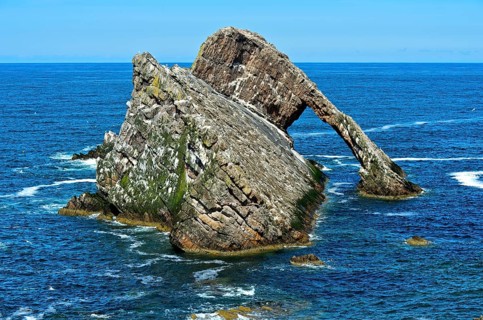 Bow Fiddle Rock in sea