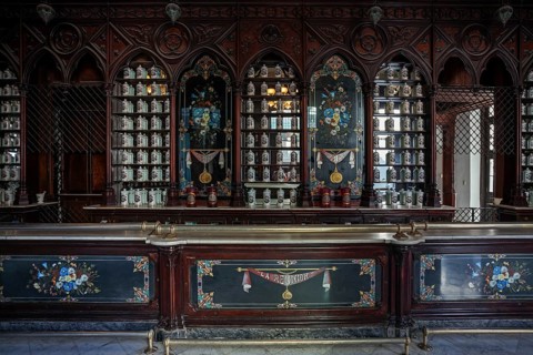Historic pharmacy Taquechel