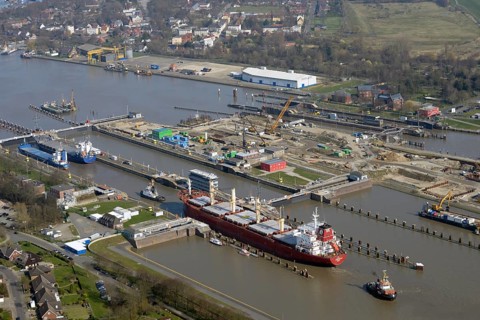 Cargo ships at Brunsbuttel Lock