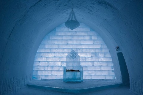 Throne of ice