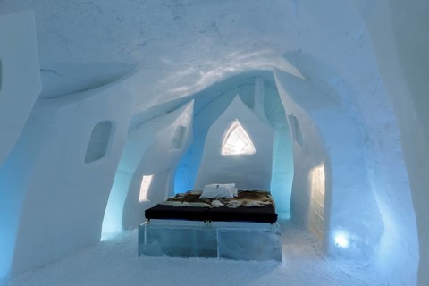 Bed with reindeer skins