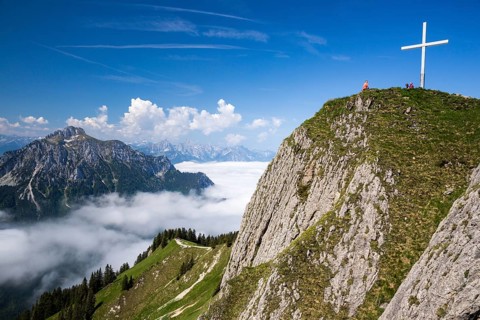 Brandnerschrofen with summit cross