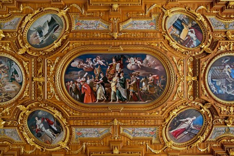 Cassette ceiling with main painting of Sapientia