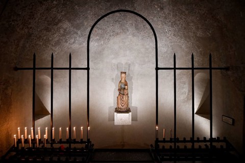 Picture of Grace with Romanesque Madonna