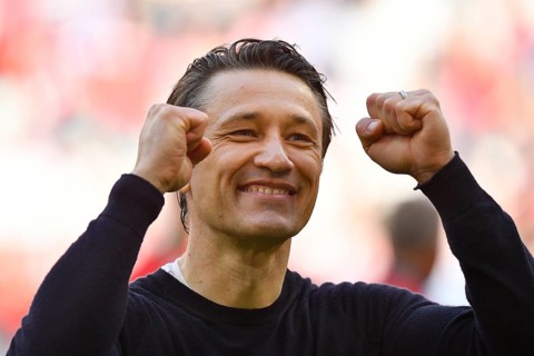 Coach Coach Niko Kovac FC Bayern Munich FCB cheers