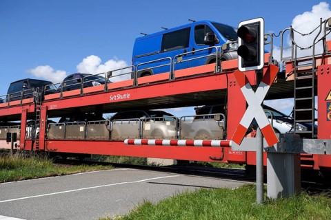 Railroad crossing