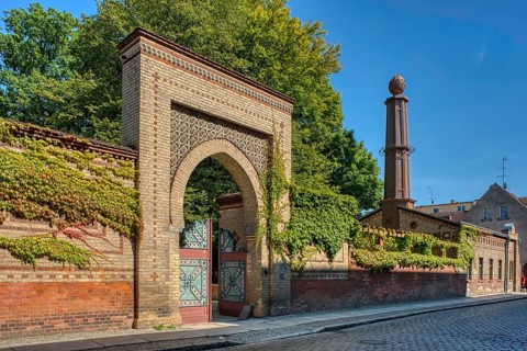 Entrance to the Temple Garden