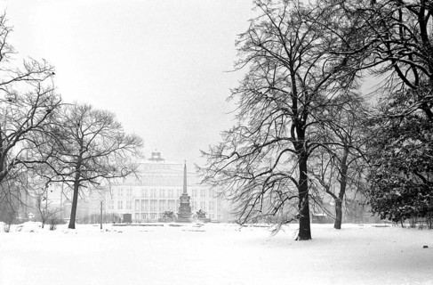 Karl-Marx-Platz today Augustusplatz in winter