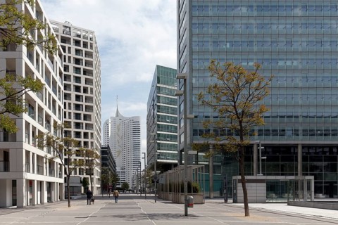 residential park Donau City with high-rise building Neue Donau