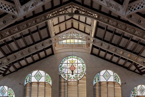 Roof construction and elaborate glass windows
