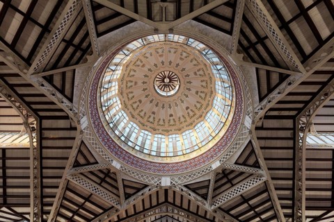 Dome with artistic tile decoration