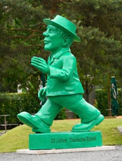 Ampelmann Statue by Ottmar Horl for the 25th anniversary of the German reunification