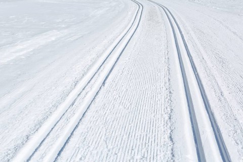 Traced cross-country