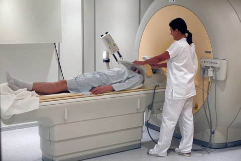 Nurse preparing a patient for RDG