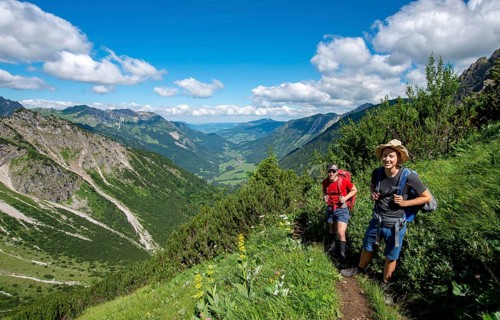 Two hikers on hiking trail from Hinterstein to Schrecksee