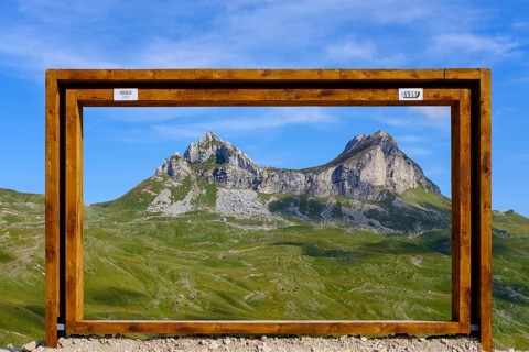 Wooden frame at viewpoint