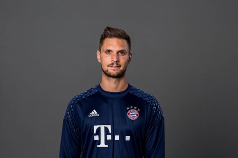 Goalkeeper Sven Ulreich of FC Bayern Munich