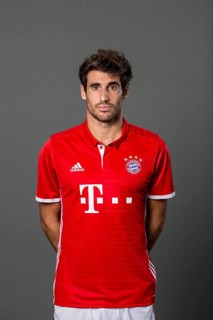 Javi Martinez of FC Bayern Munich