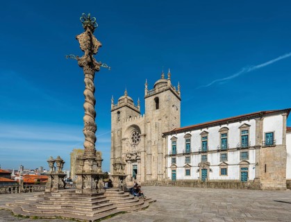 Porto Cathedral and Manueline Pillory