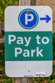 Sign Pay to Park