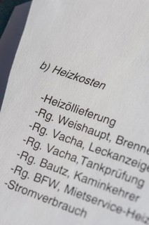 Breakdown of heating costs on paper