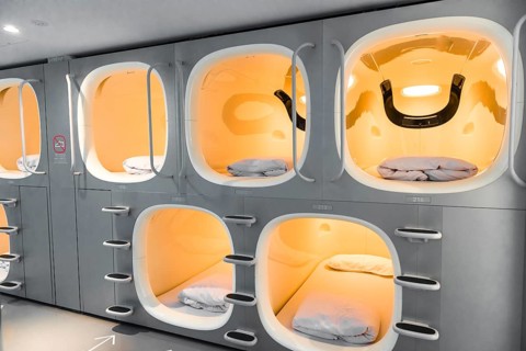 Sleeping capsules in 9hours Hotel