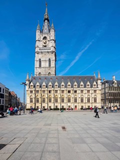 Belfry with cloth hall at Sint-Baafsplein